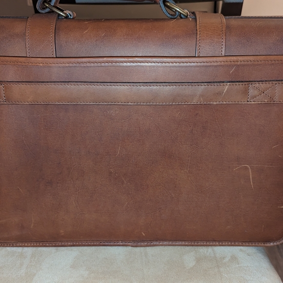 Korchmar Garfield Leather Laptop Briefcase - Picture 6 of 15
